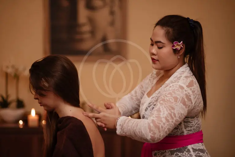 Масляный массаж Широабхъянга